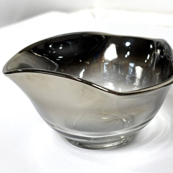 Art Deco Ombre’ Grey Silver to Clear Small Candy Set of Two Bowls - Picture 8 of 14